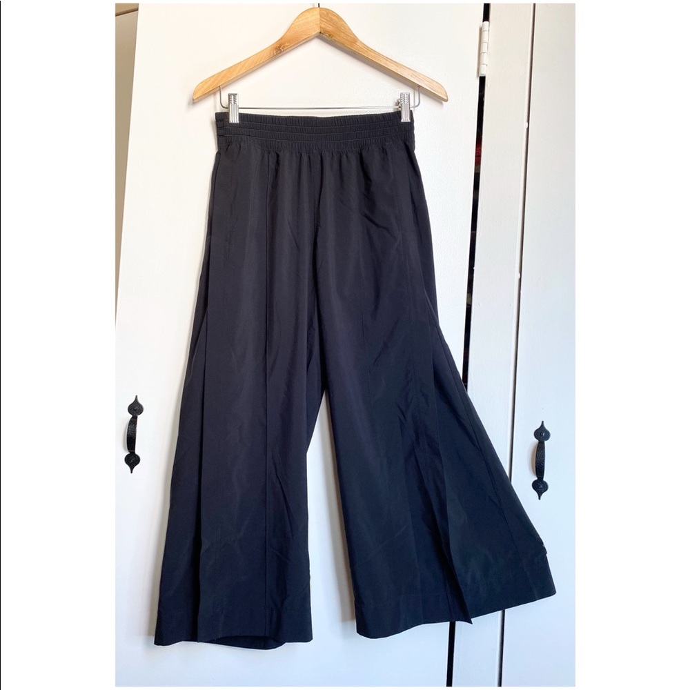 Lululemon wide Leg pants